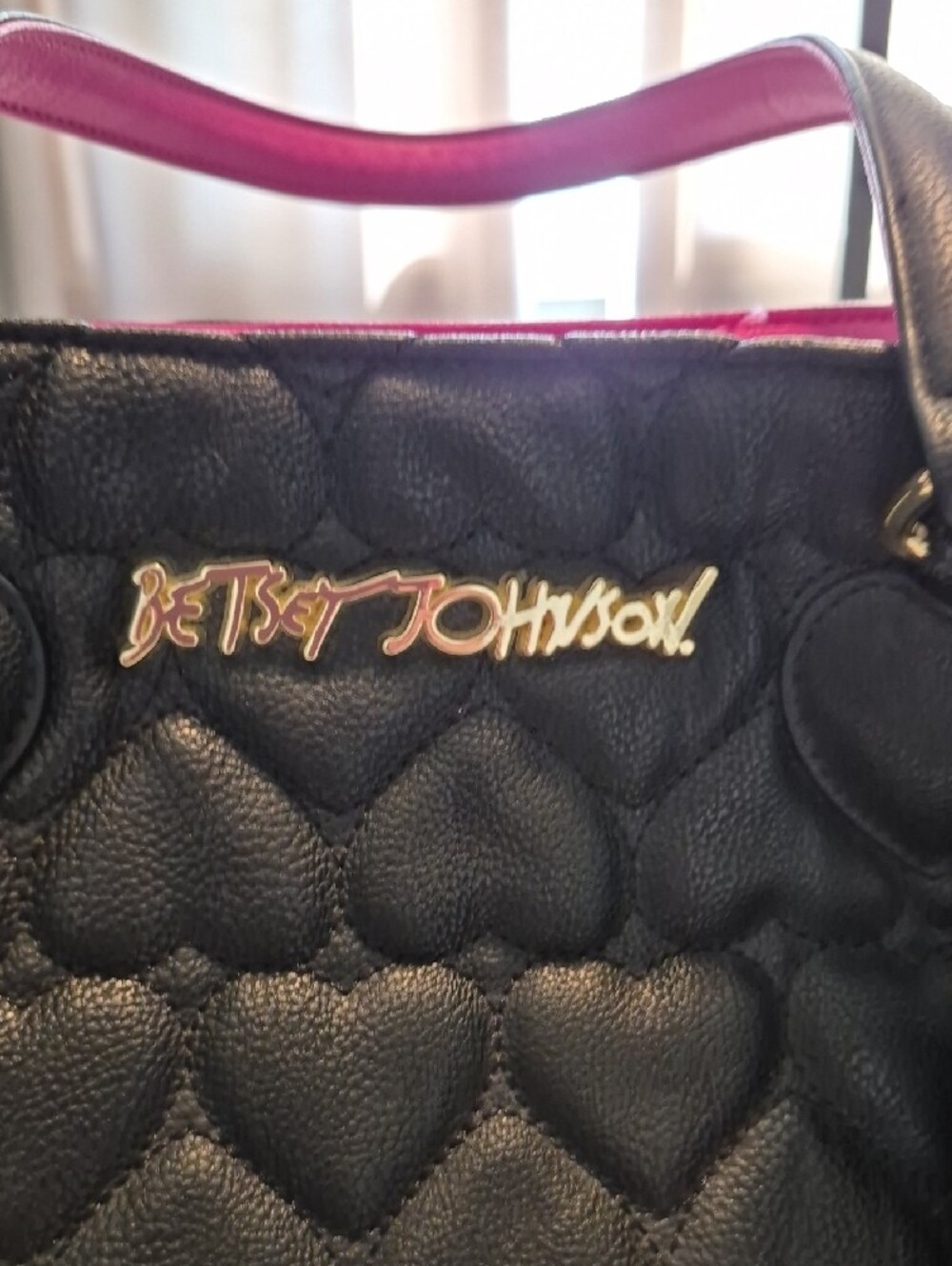 Betsey Johnson Black and Hot Pink Quilted Heart Tote with Tassel - Picture 3 of 10